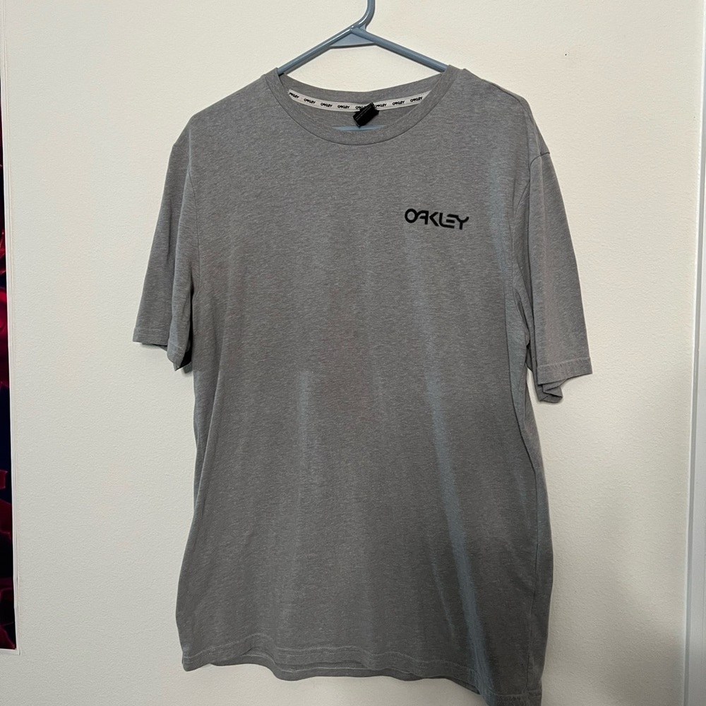 Oakley shirt